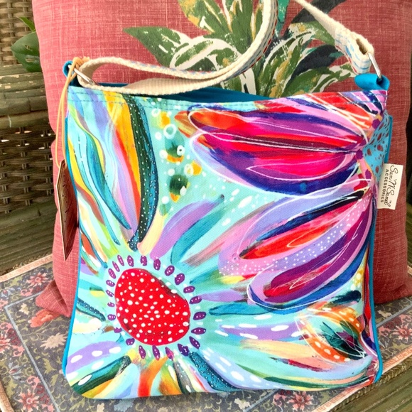 FLORAL MULTI COLOR SUMMER HANDBAG - CROSSBODY/SHOULDER BAG NWT “Art-to wear - Picture 3 of 15